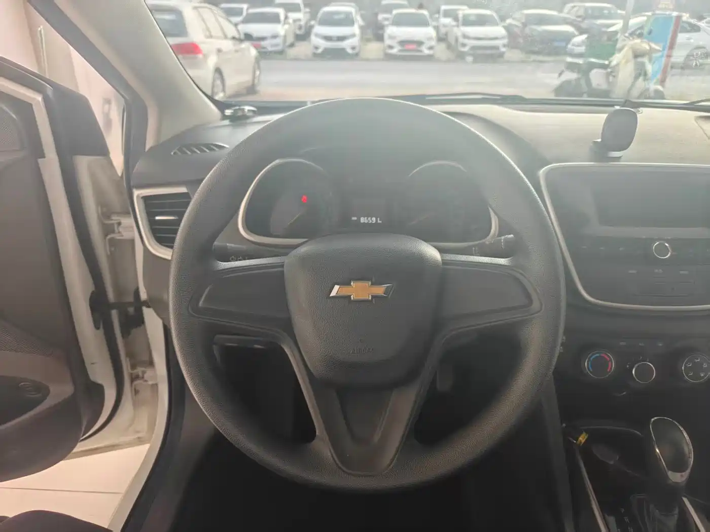 Chevrolet Cavalier 2016 Model 1.5L Automatic Delight Edition фото 7