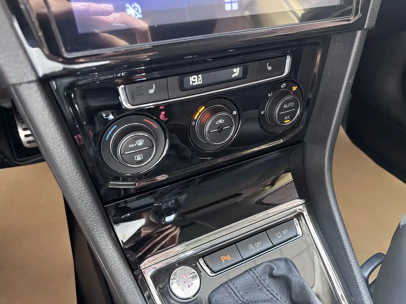 Volkswagen C-TREK 2018 2018 230TSI DSG Luxury
