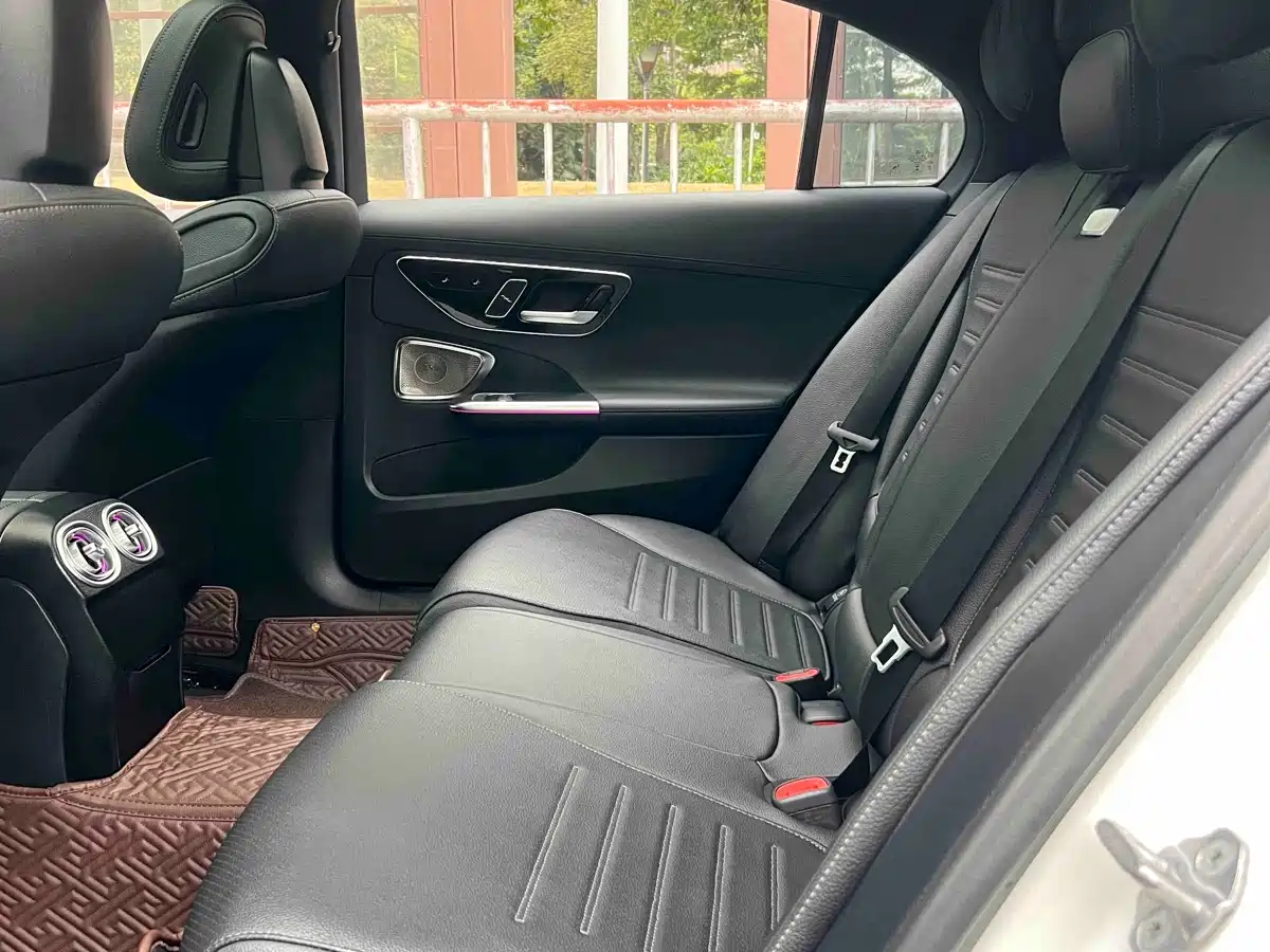 Mercedes-Benz C-Class 2022 C 260 L Night Sport Edition фото 25