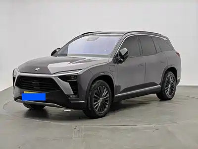 NIO ES8
