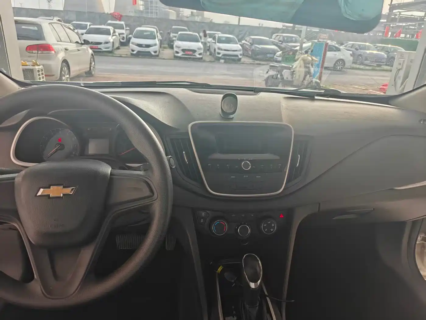 Chevrolet Cavalier 2016 Model 1.5L Automatic Delight Edition фото 8