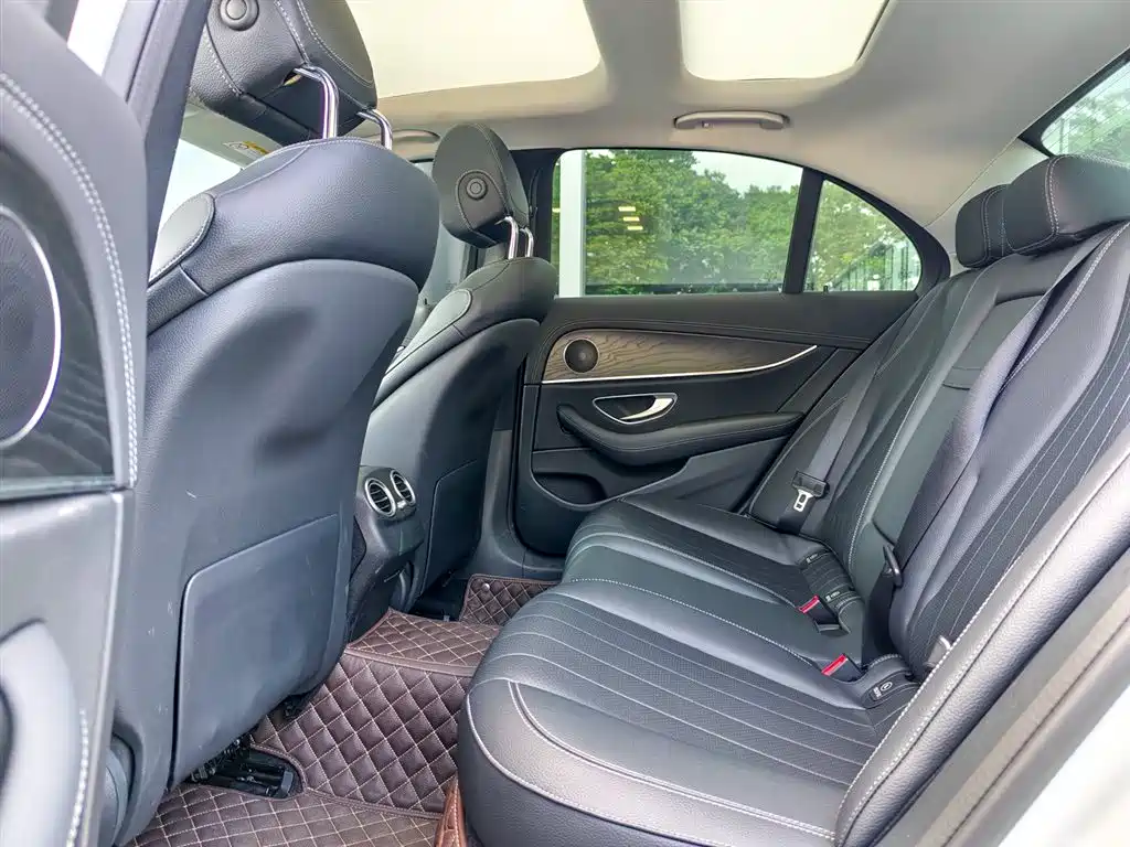 Mercedes-Benz E-Class (Import) 2023 Facelift E 260 Fashion Sport фото 9