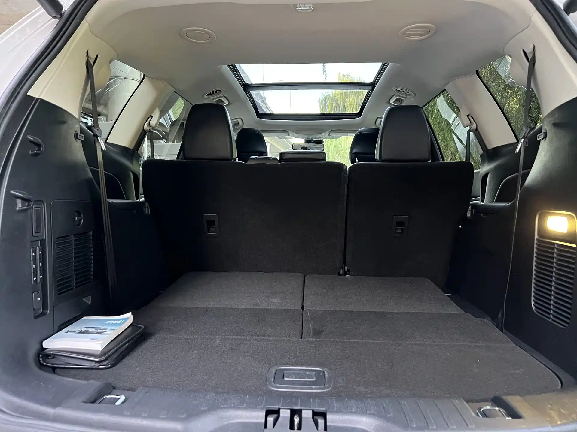 Фото 12 - Ford Edge