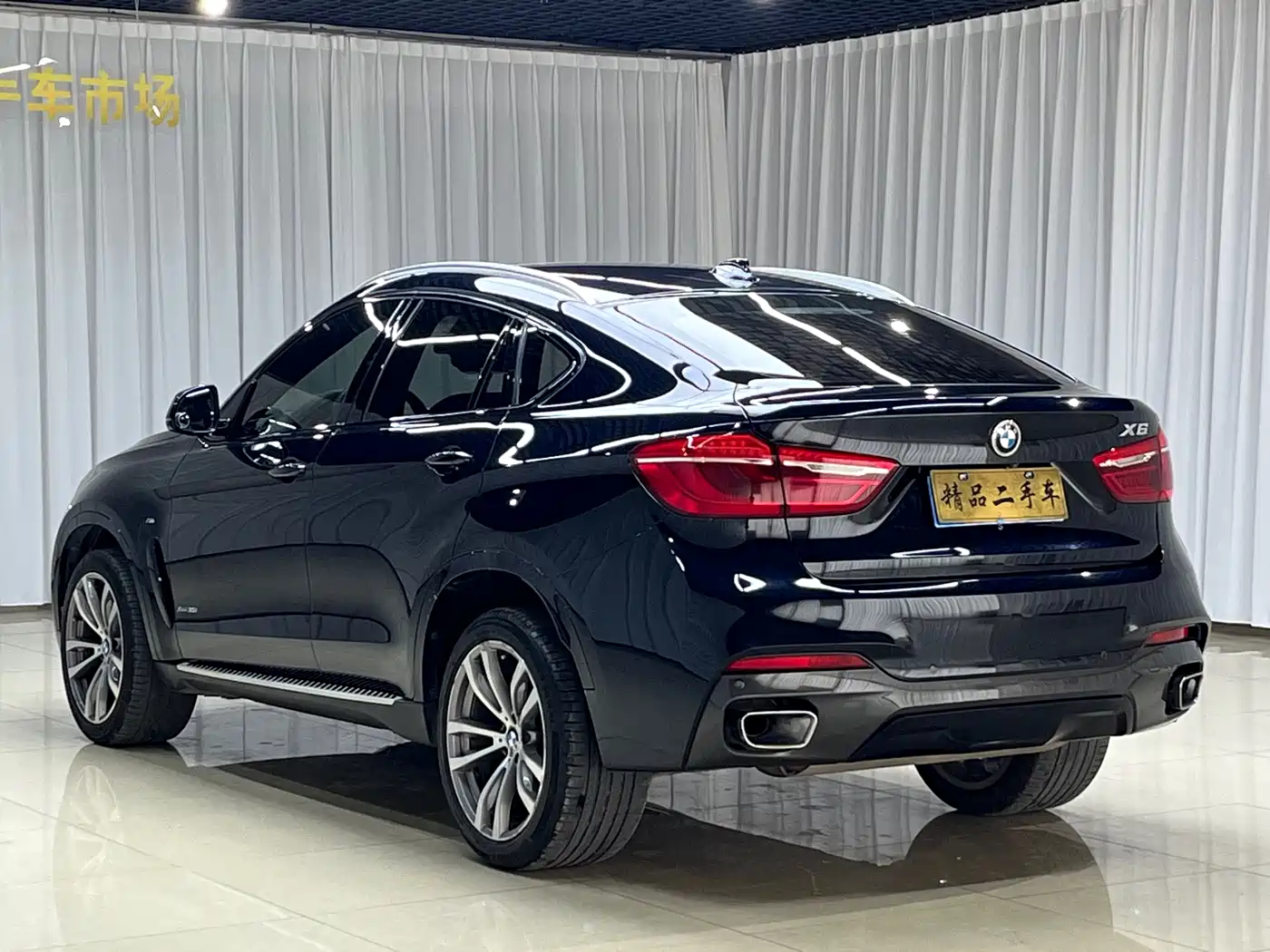 Фото 6 - BMW X6