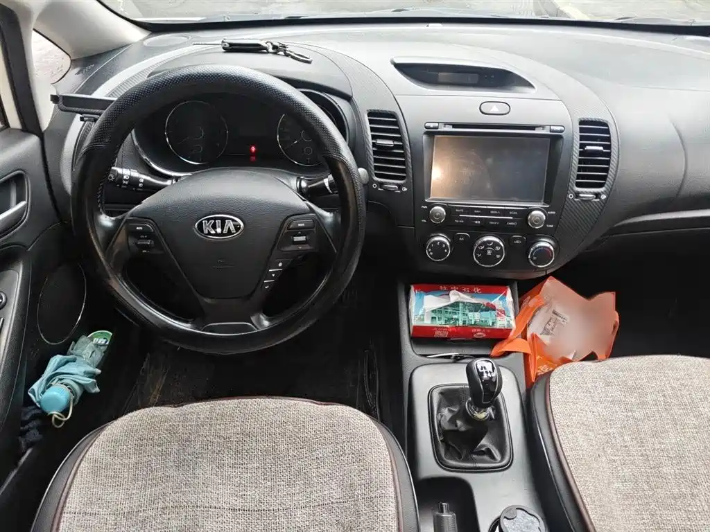 Kia K3 2013 1.6L Manual GLS фото 3