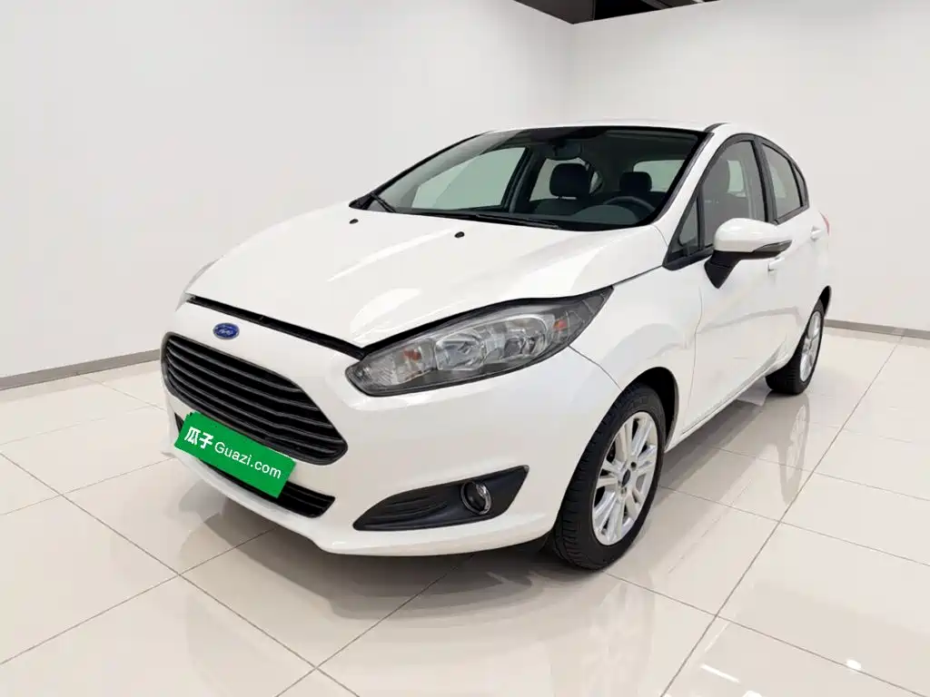 Ford Fiesta 2015 2013 Hatchback 1.5L Automatic Fashion