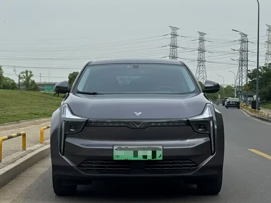 NEZHA AUTOMOBILE NEZHA U