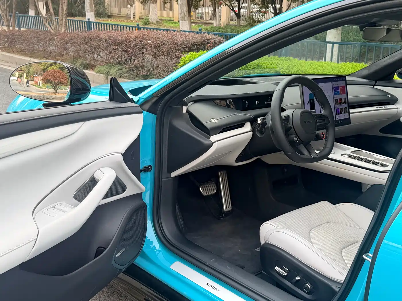 XIAOMI CAR XIAOMI SU7