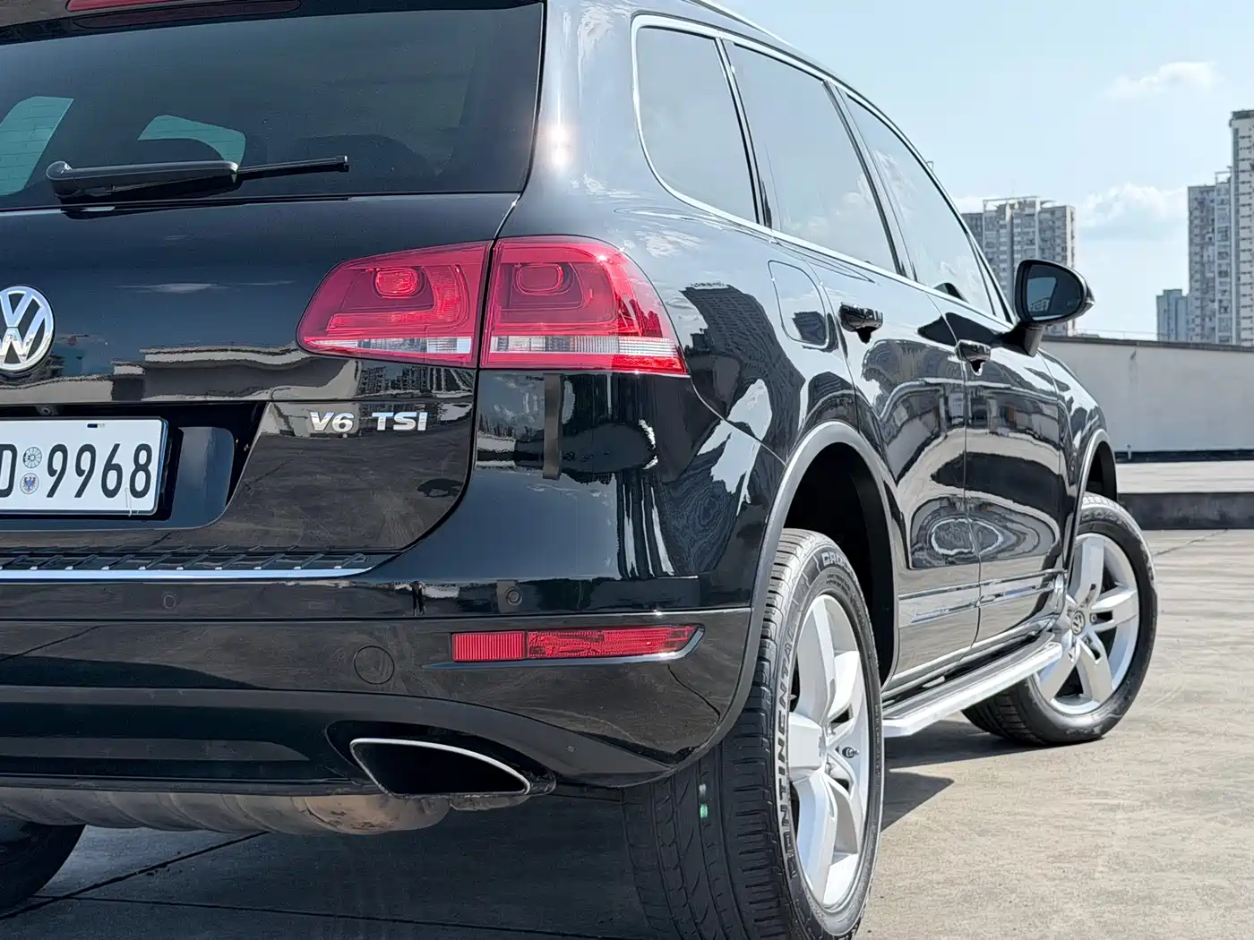 Volkswagen Touareg 2011 3.0TSI Luxury фото 9