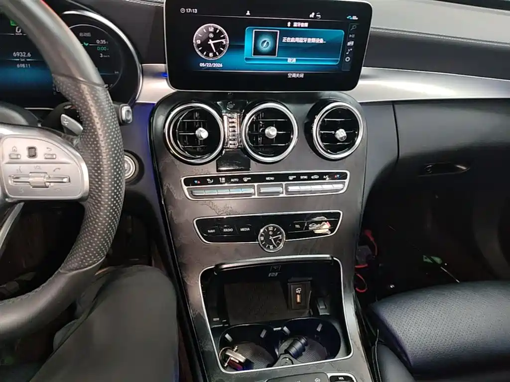 MERCEDES-BENZ CLASS C