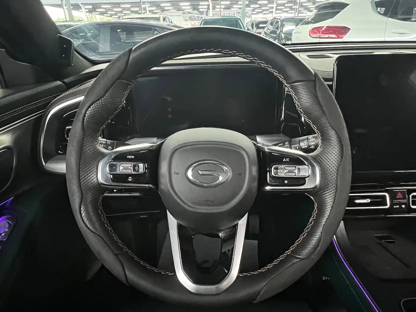 GAC Trumpchi Trumpchi GS8 2022 Pilot Series 2.0TGDI 4WD Luxury Smart Connect Edition (7-Seater) фото 12