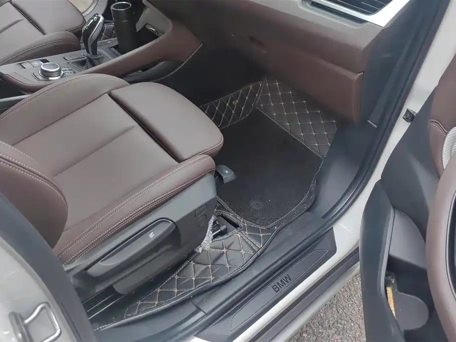 BMW X1 2021 sDrive20Li Fashion фото 8