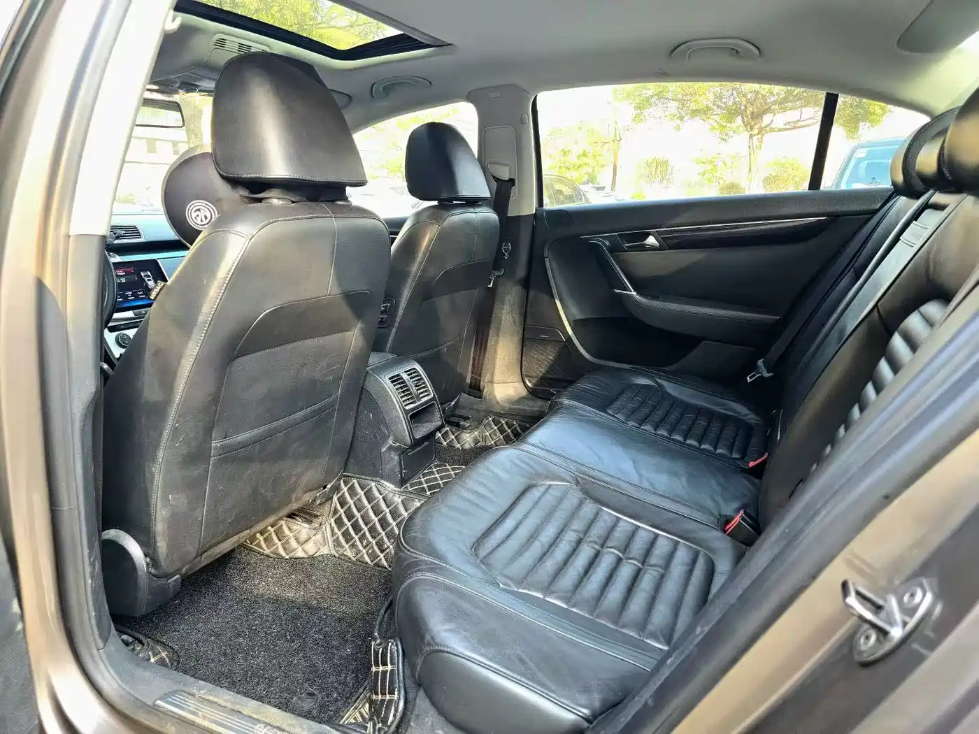 Volkswagen Magotan 2013 1.8TSI Luxury фото 6