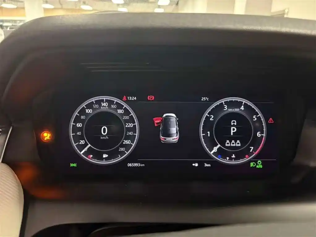 Land Rover Discovery Sport 2020 249PS R-Dynamic Performance фото 5