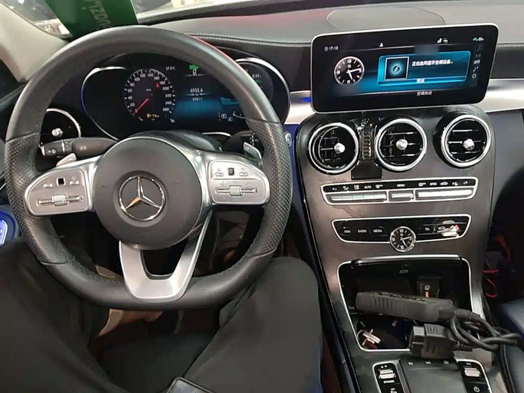 MERCEDES-BENZ CLASS C