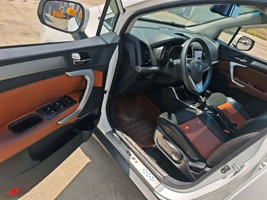 JAC Refine S3 2015 2014 1.5L Manual Luxury Smart
