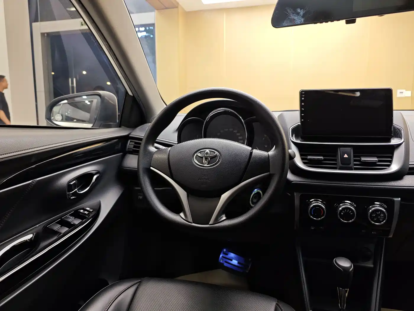 Toyota YARiS L Zhi Xuan 2020 Zhi Xuan X 1.5L CVT Luxury фото 14