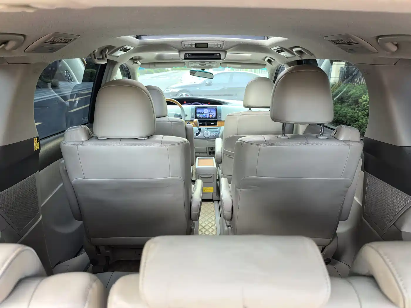 Toyota Previa 2012 2.4L 7-Seater Luxury Edition фото 11
