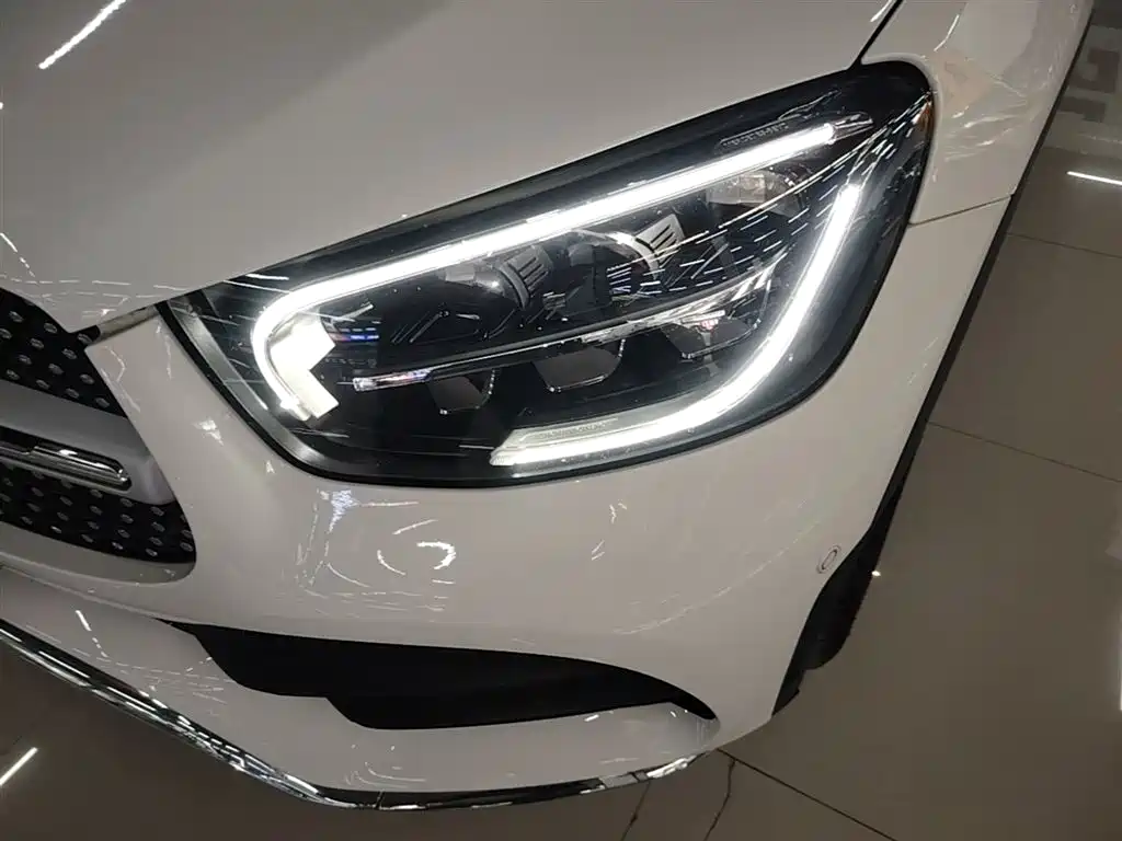 Mercedes-Benz GLC 2022 Facelift GLC 300 L 4MATIC Dynamic Collector's Edition фото 24