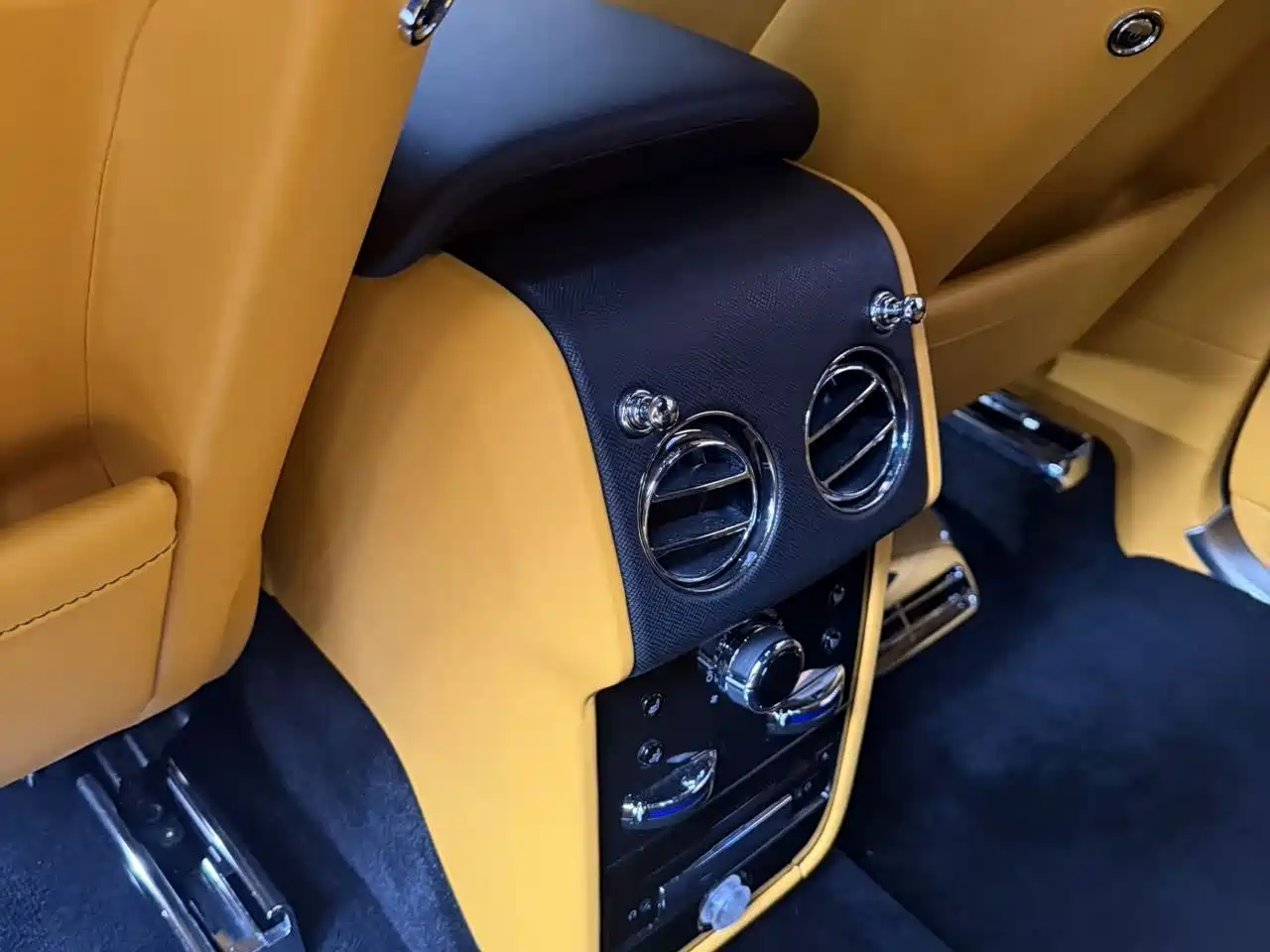 Rolls-Royce Cullinan 2023 2024 4-Seater
