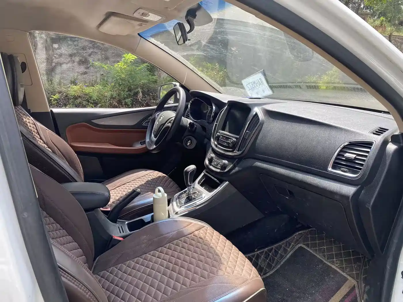 Baojun 560 2017 2016 1.8L iAMT Elite