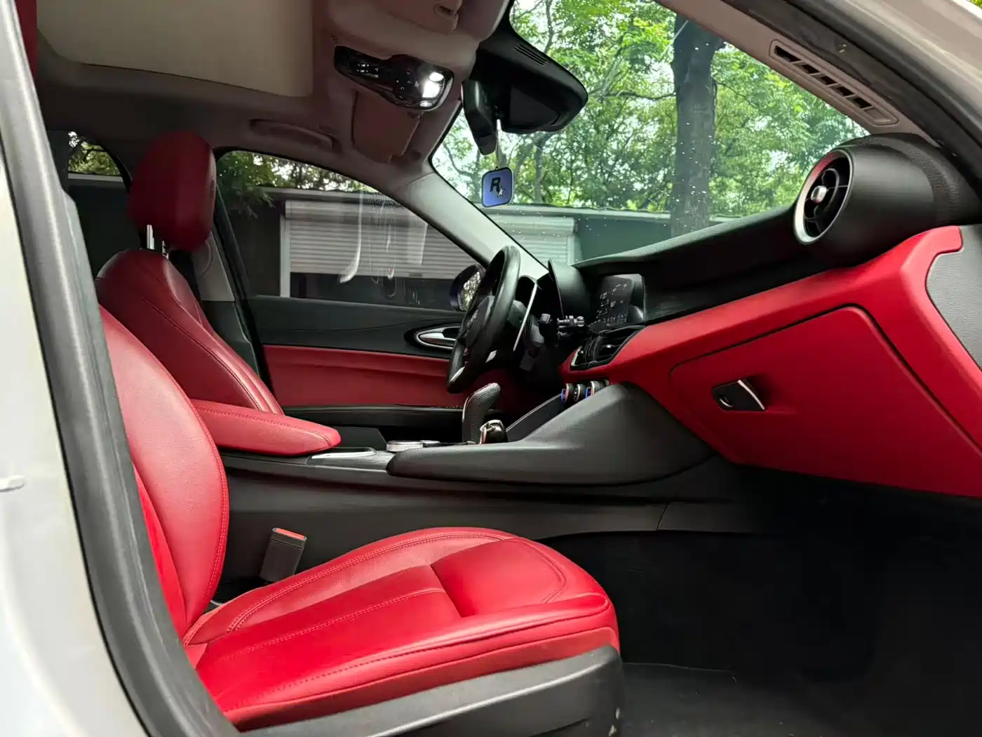 Alfa Romeo Giulia 2021 2020 2.0T 280HP Dark Night Phantom Limited