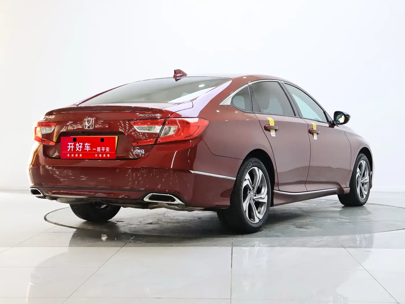 Фото 20 - Honda Accord