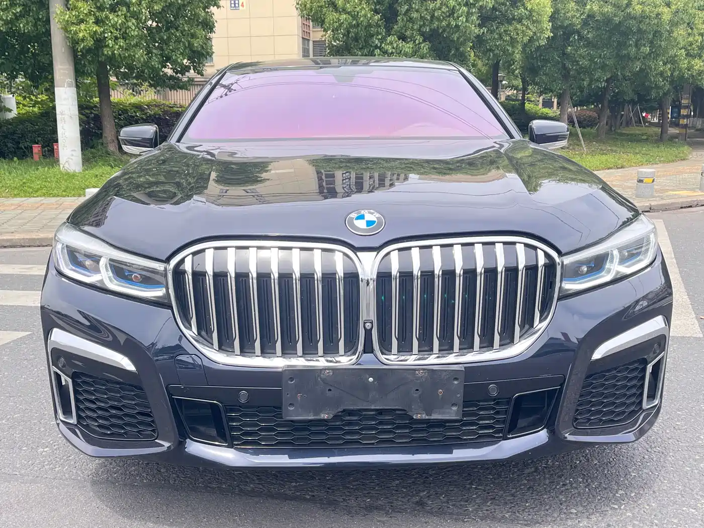 BMW 7 Series 2018 730Li Leading Type M Sport Package фото 2