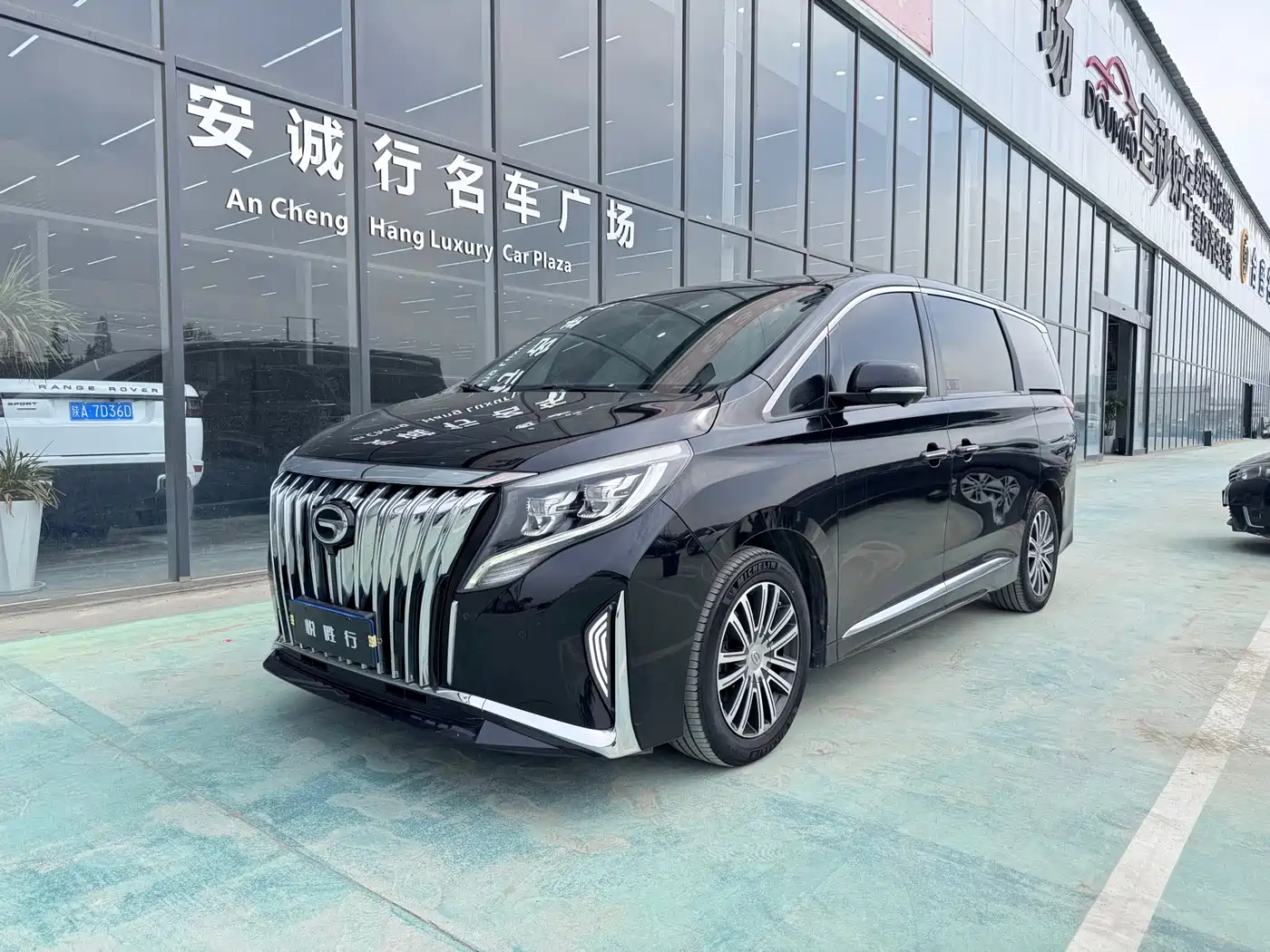 GAC TRUMPCHI M8