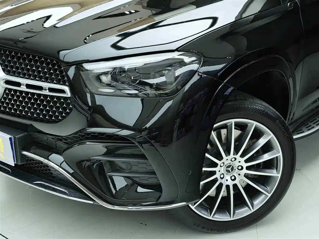 Mercedes-Benz GLE 2024 GLE 450 4MATIC Luxury фото 24
