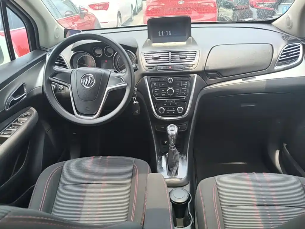 Фото 10 - Buick Encore