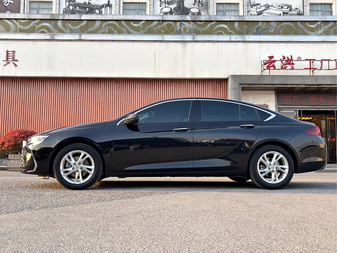 BUICK REGAL