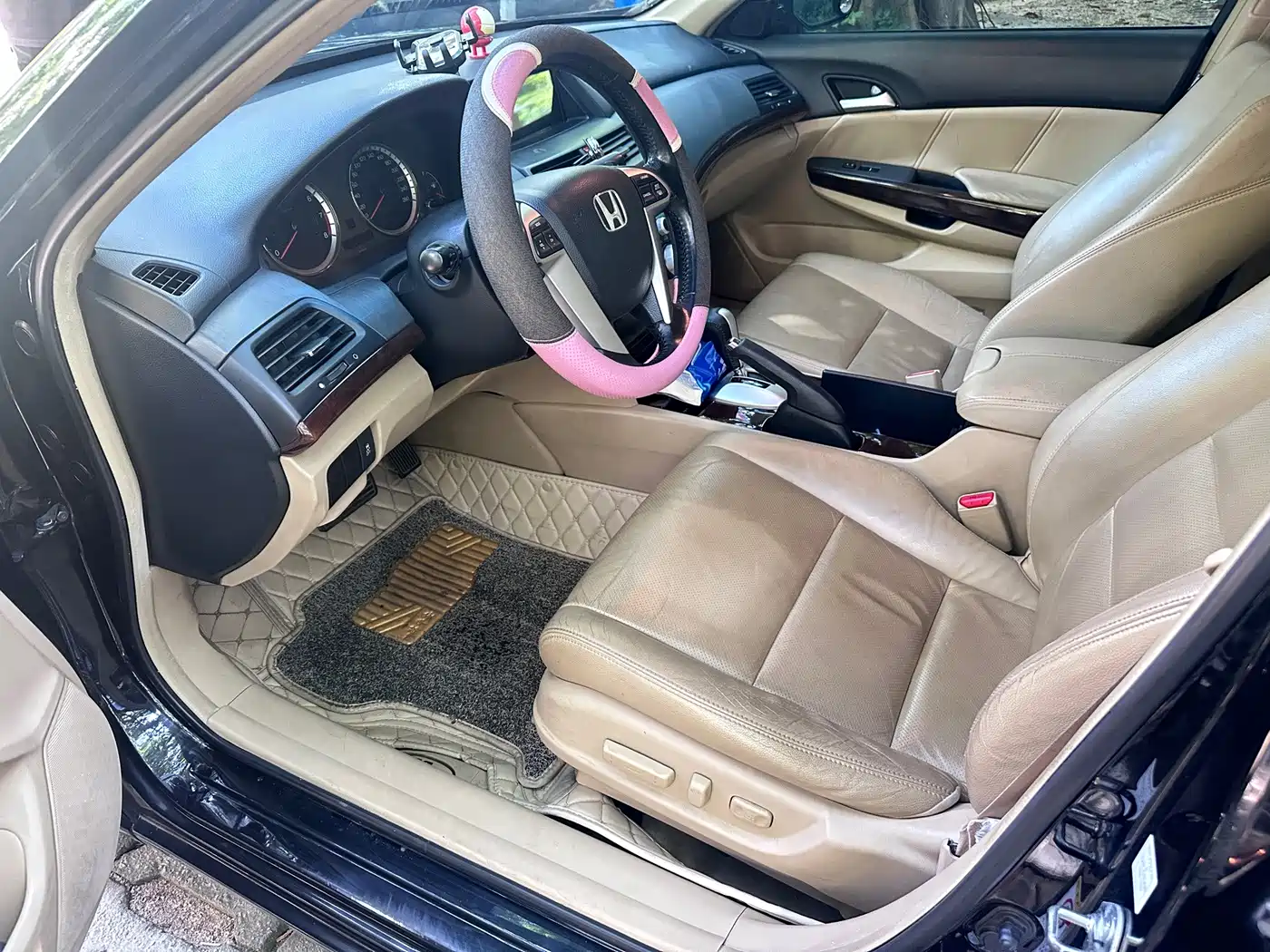 Фото 3 - Honda Accord