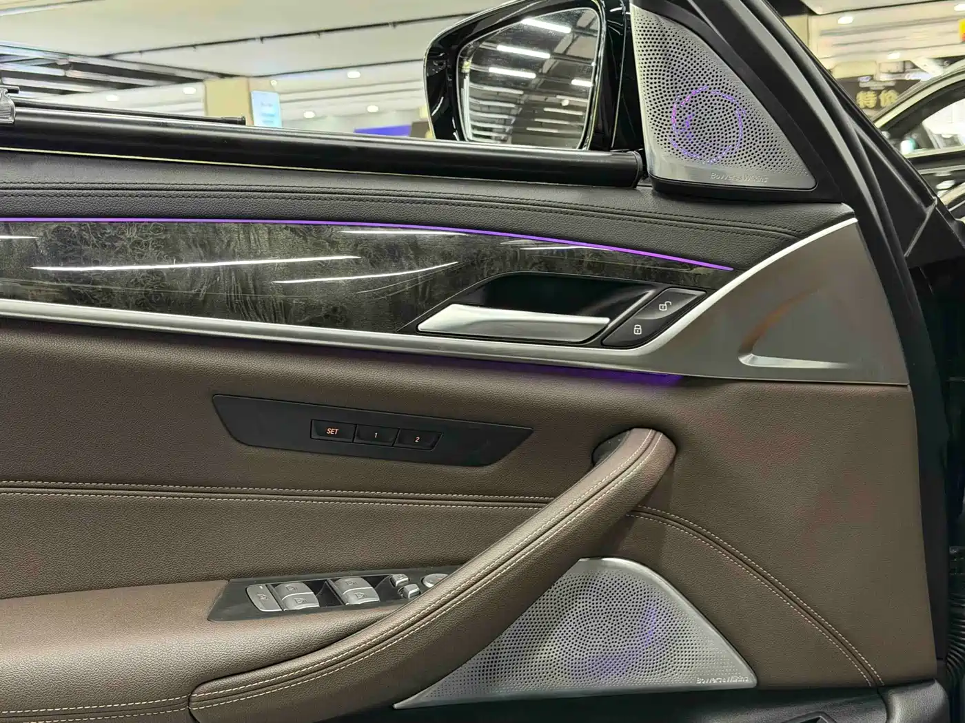BMW 5 Series 2019 525Li M Sport Package фото 11
