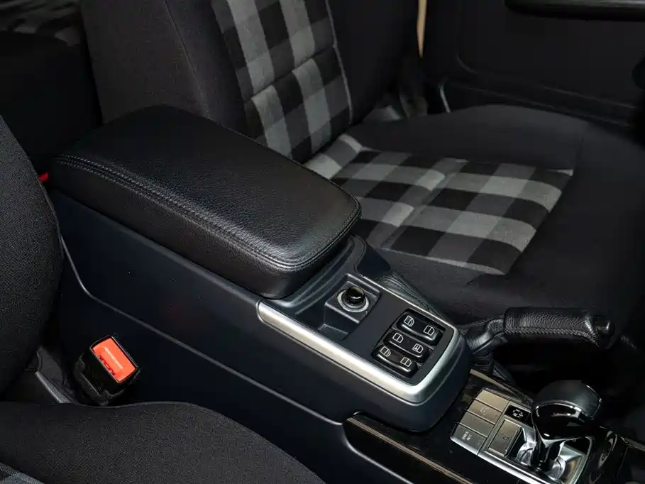 Mercedes-Benz G-Class 2017 Model G 350 d фото 18