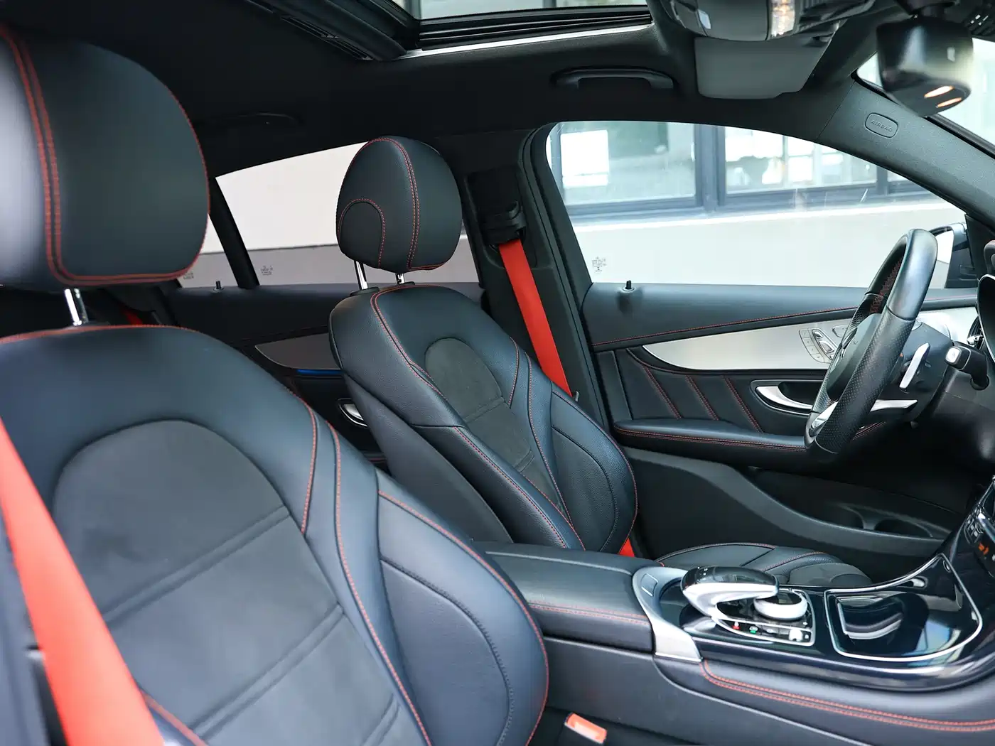 Mercedes-Benz GLC Coupe AMG 2017 AMG GLC 43 4MATIC Coupe SUV Special Edition фото 14