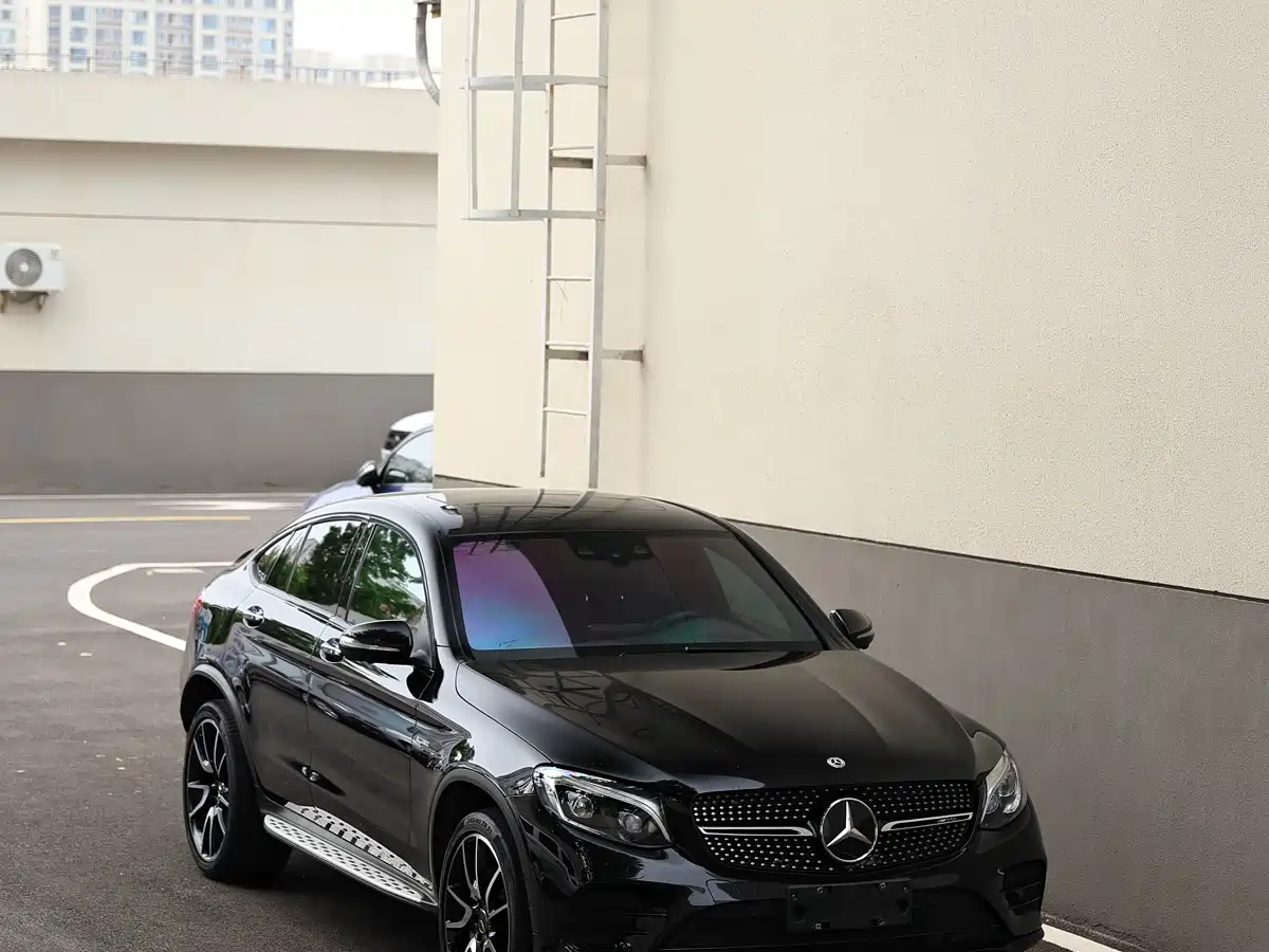 Mercedes-Benz GLC Coupe AMG 2017 AMG GLC 43 4MATIC Coupe SUV Special Edition