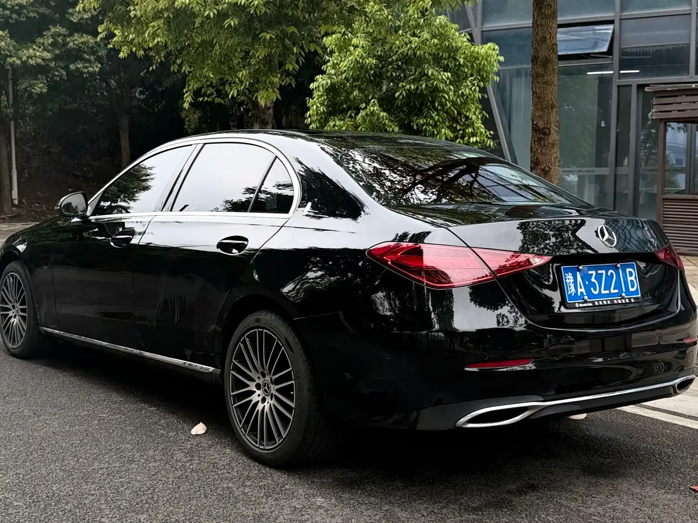 MERCEDES-BENZ C CLASS