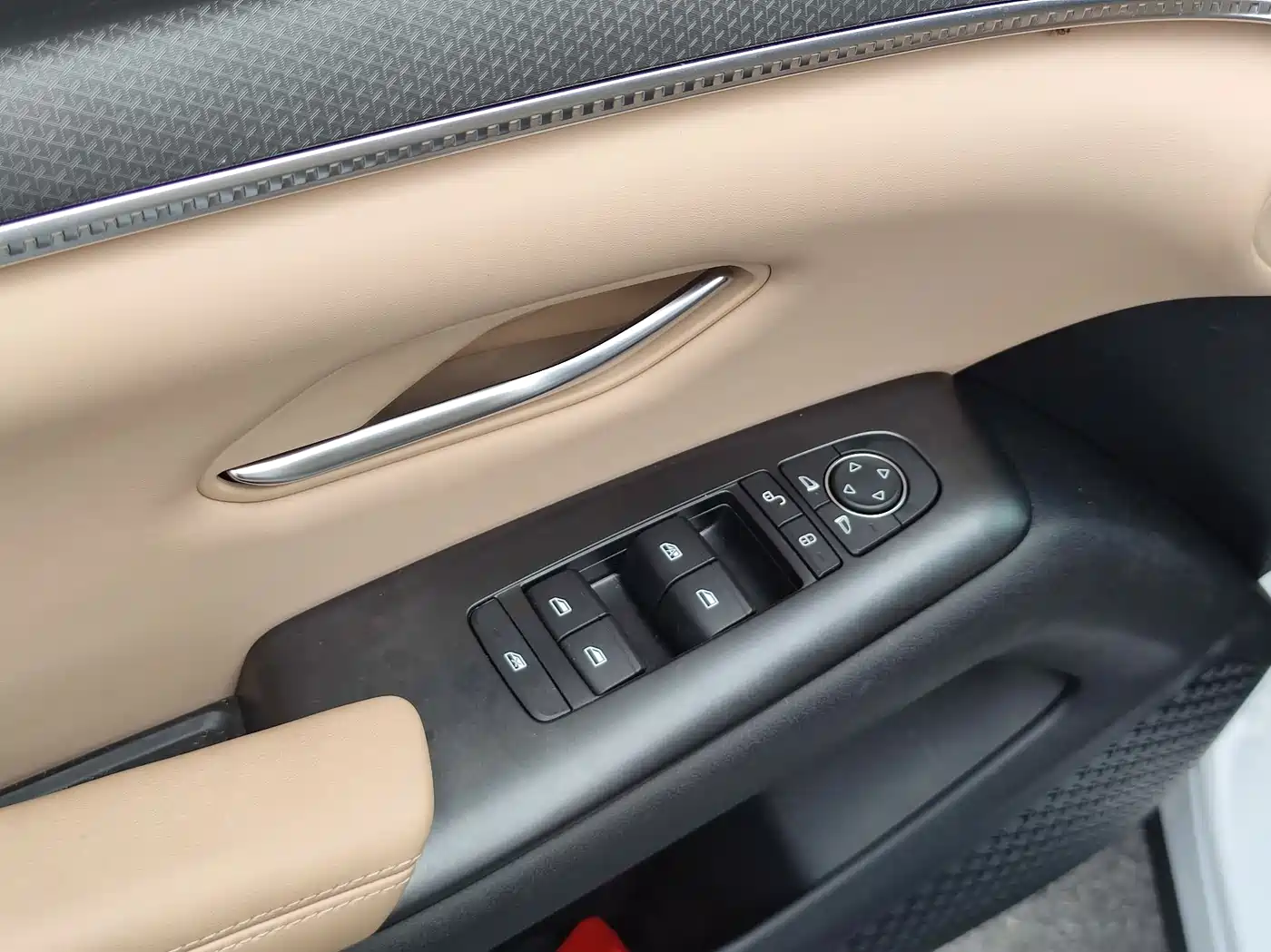 BYD Song Pro New Energy 2025 2nd Gen DM-i 75KM Leading Type фото 17