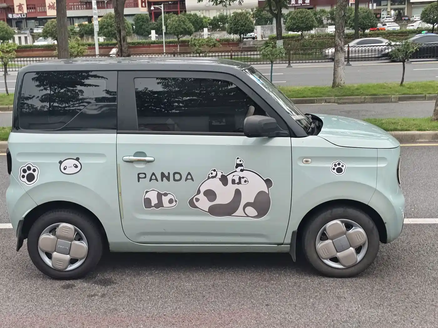 Фото 7 - Geely Galaxy Panda