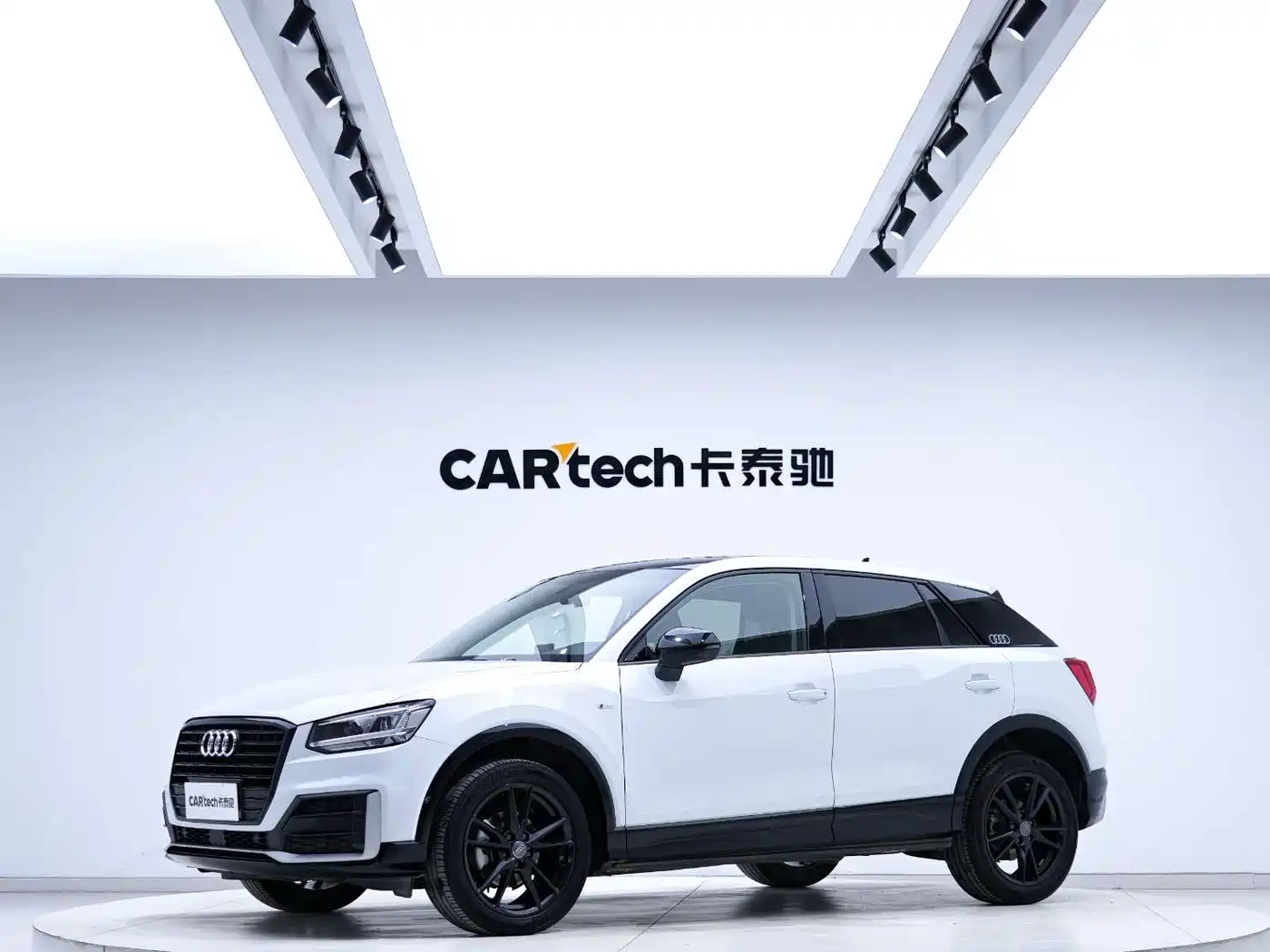Audi Q2L 2021 35 TFSI Progressive Dynamic