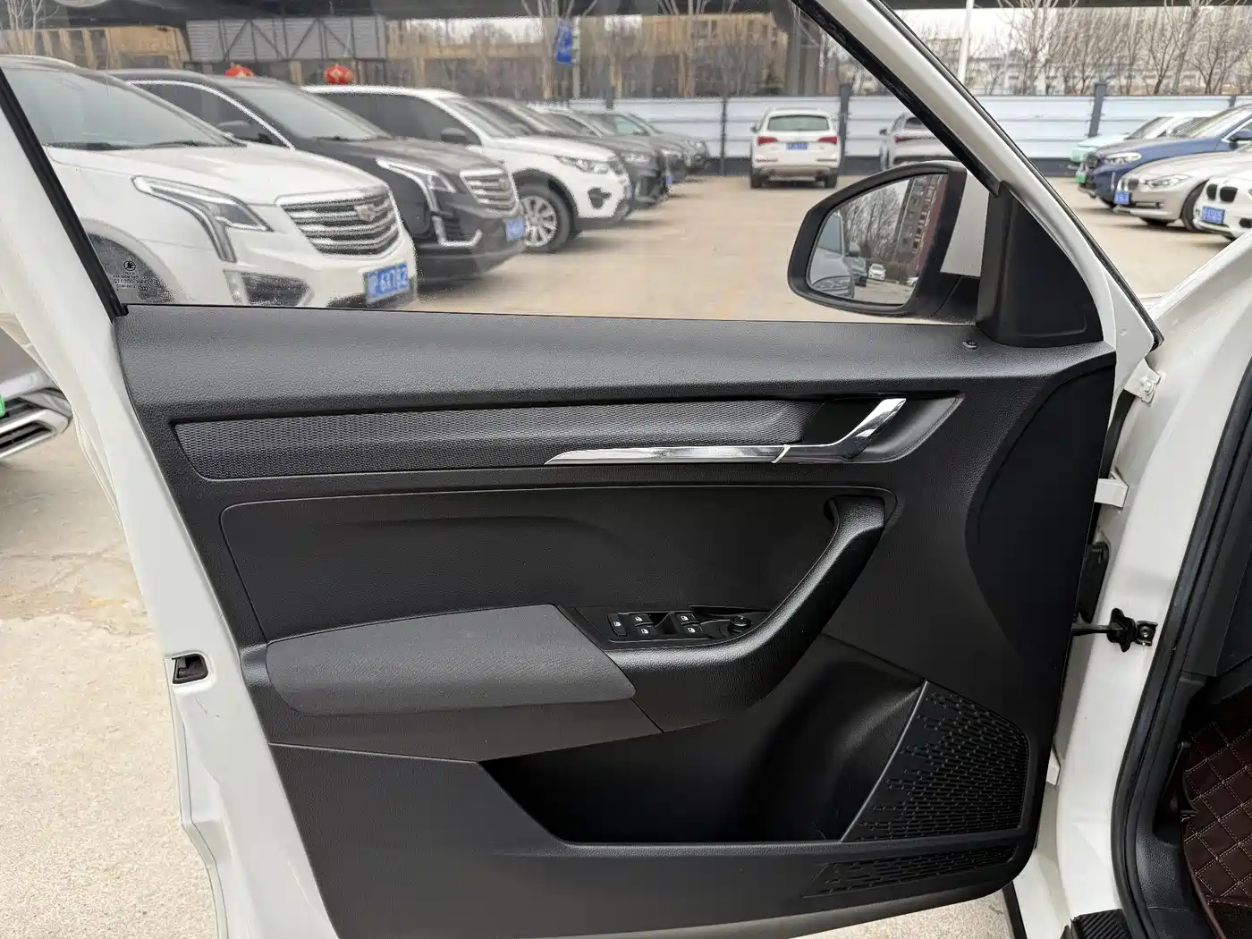 Škoda Kamiq 2018 1.5L Automatic Standard Edition China VI фото 3