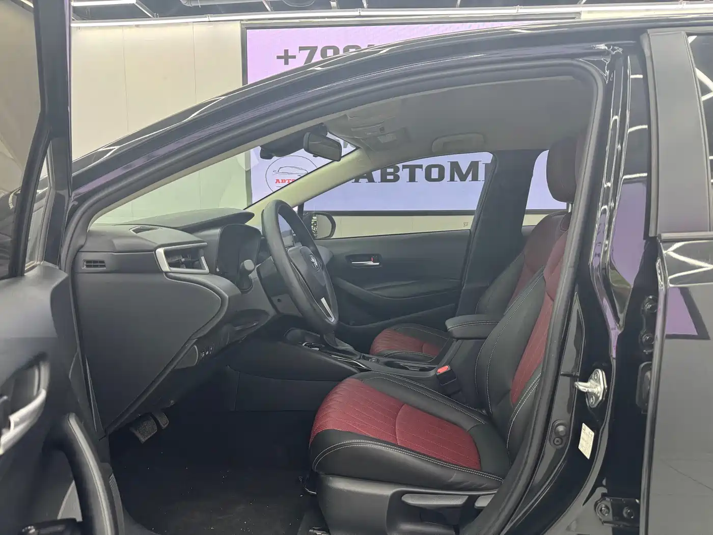 Toyota Corolla 2022 TNGA 1.5L CVT Pioneer Edition фото 4