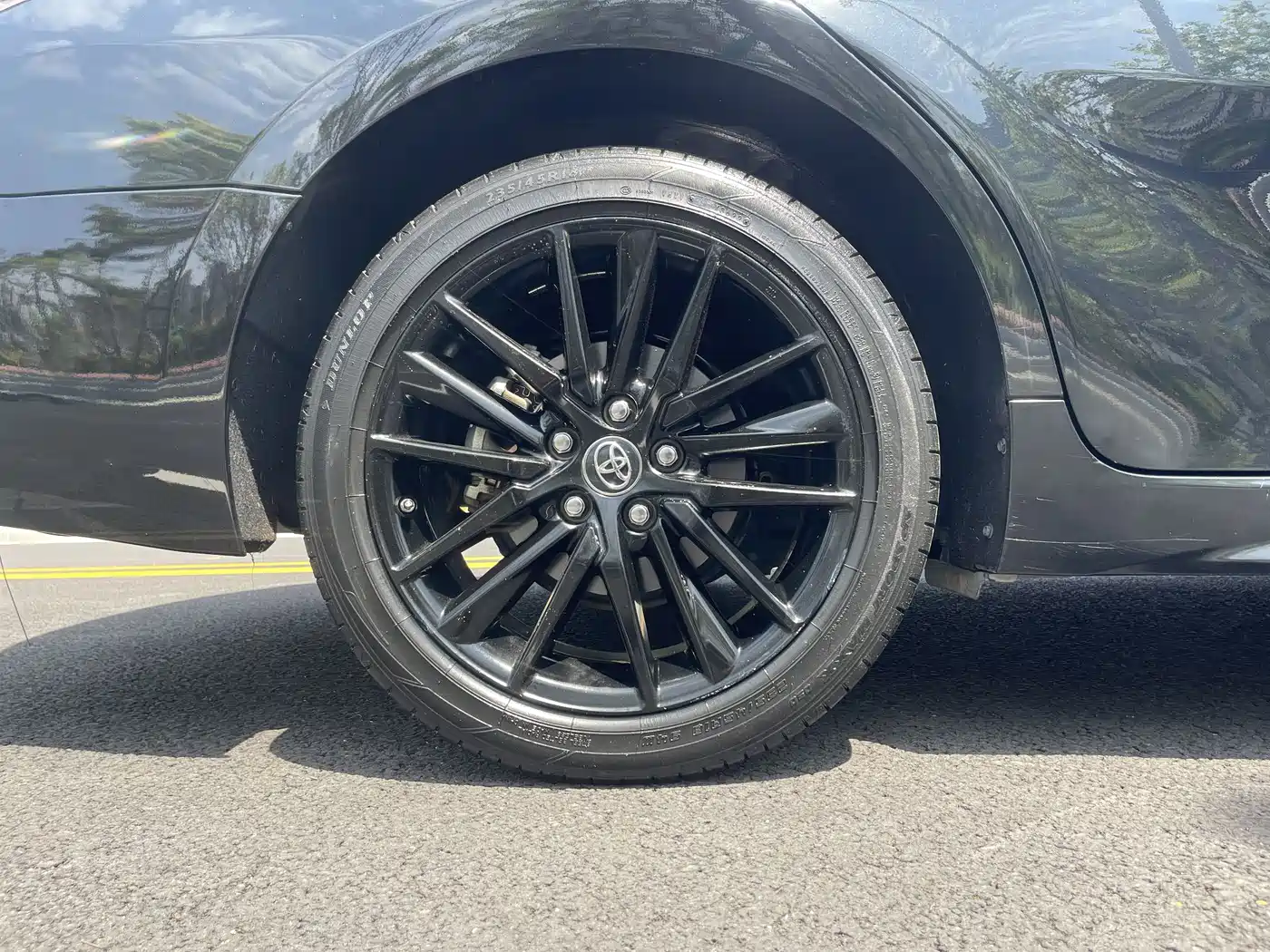 Toyota Camry 2022 2.0S Knight Edition фото 25