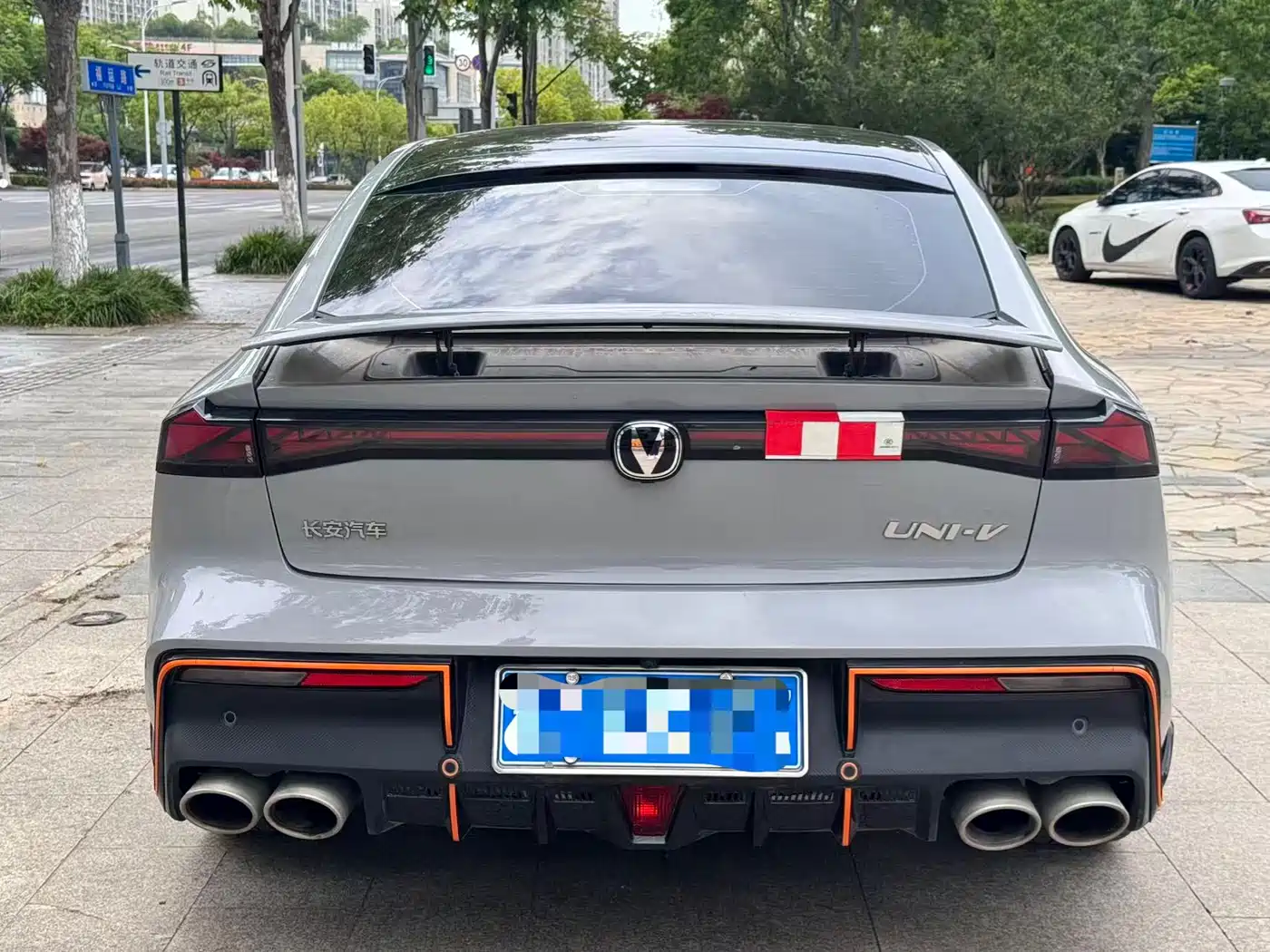 CHANGAN UNI-V