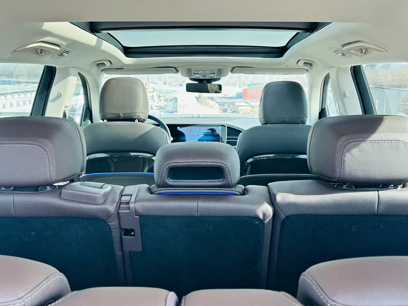 Mercedes-Benz GLS 2023 GLS 450 4MATIC Fashion Edition фото 29