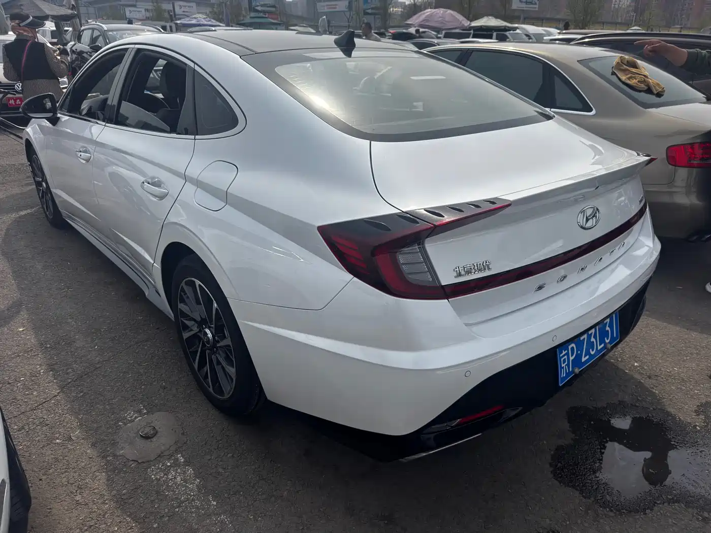 HYUNDAI SONATA