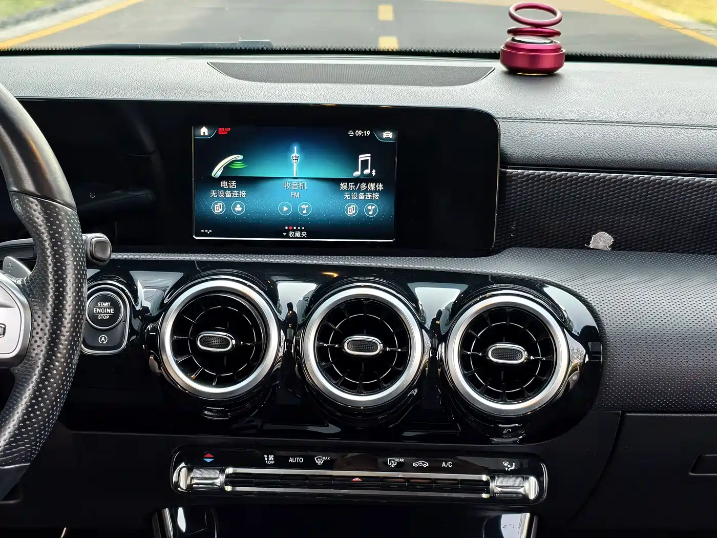Mercedes-Benz A-Class 2019 A 180 L Sport Sedan фото 44