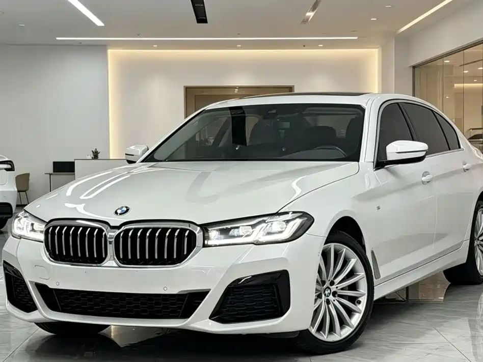 BMW 5 Series 2022 530Li Exclusive Luxury Package