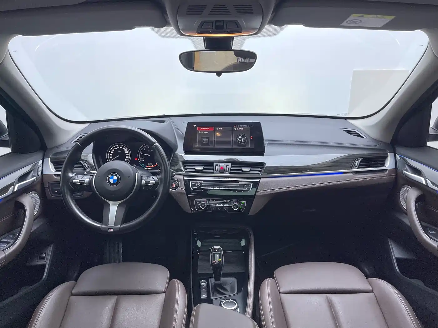 BMW X1 2021 xDrive25Li Exclusive фото 14